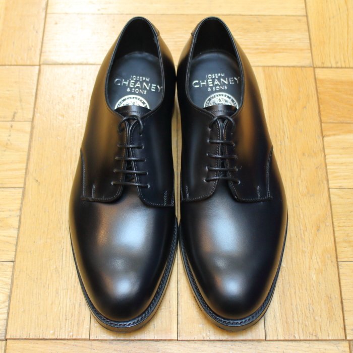 [CHEANEY] アルダートン プレーントゥ レザーソール：BLACK