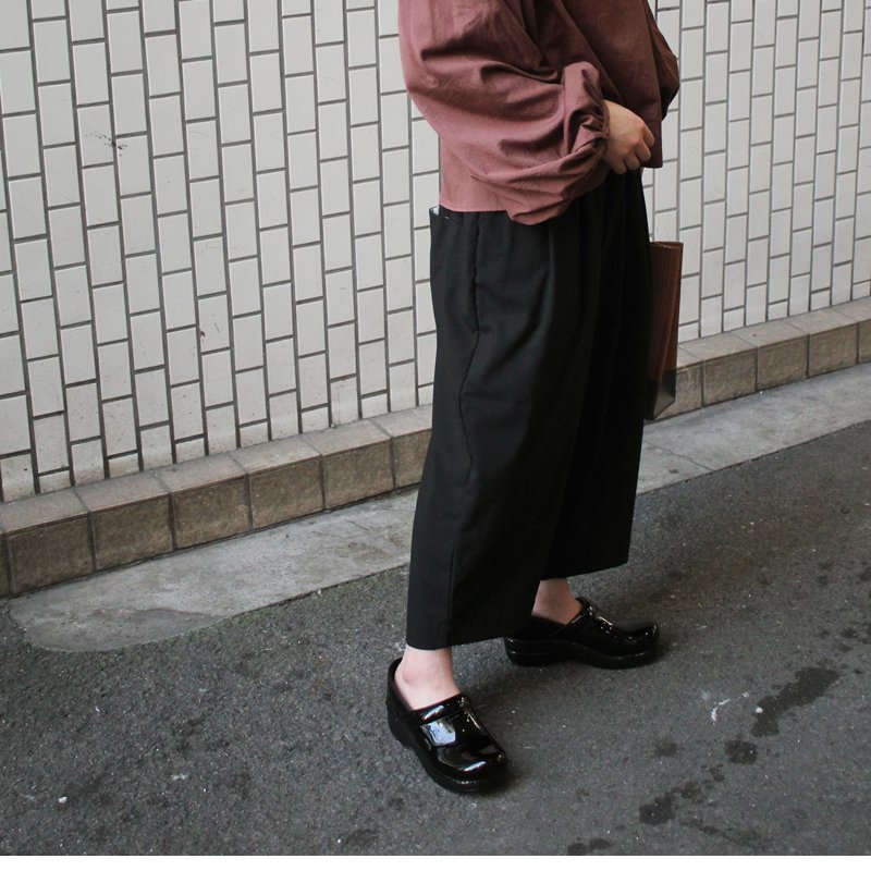 [HARVESTY]  T/R WIDE EGG CROPPED PANTS｜A21502/15グレー/18チャコール/オリーブ/19ブラック)