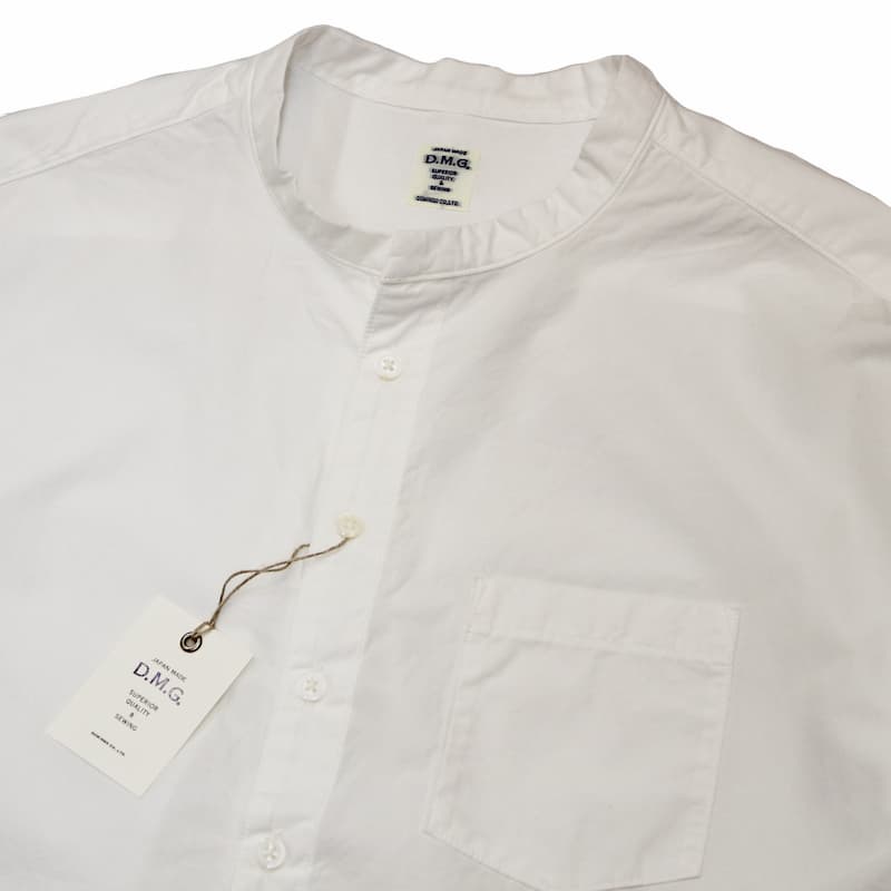 [D.M.G.] コットンタイプライタースタンドカラーシャツ｜16-0405X(318ホワイト)