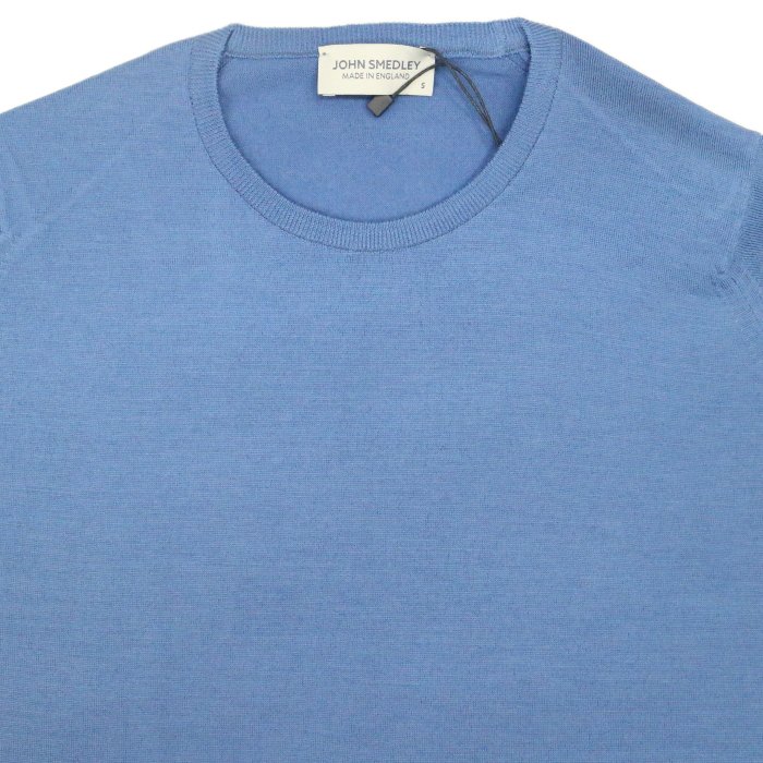 [JOHN SMEDLEY] ルンディ（クルーネックプルオーバー）30G：DERWENT BLUE