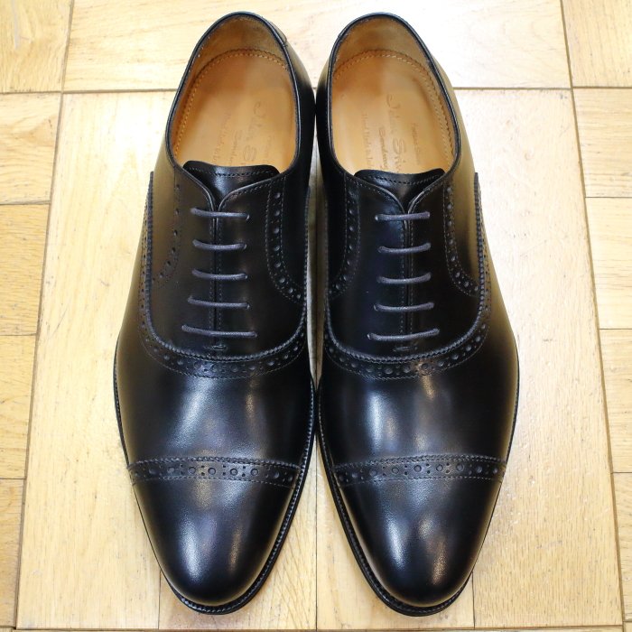 [Jalan Sriwijaya] 98409 クォーターブローグ レザーソール：CALF BLACK