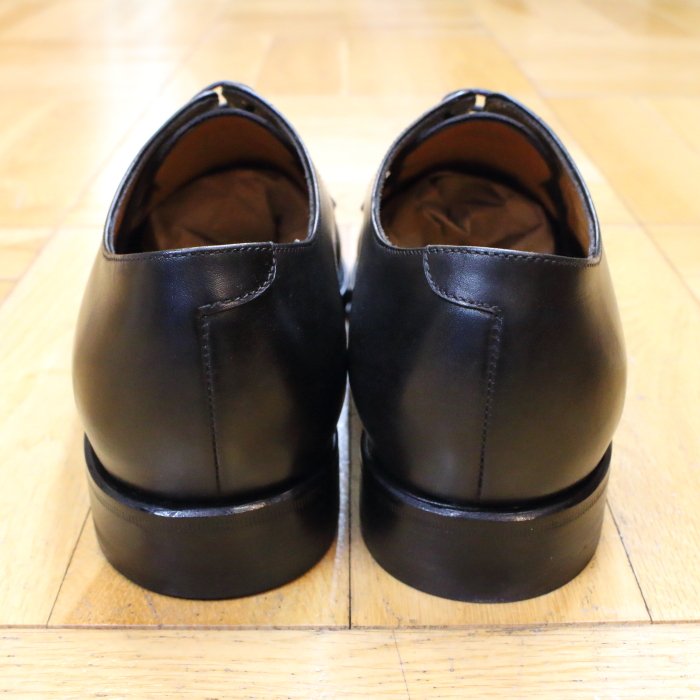 [Jalan Sriwijaya] 98406 プレーントゥ レザーソール：CALF BLACK