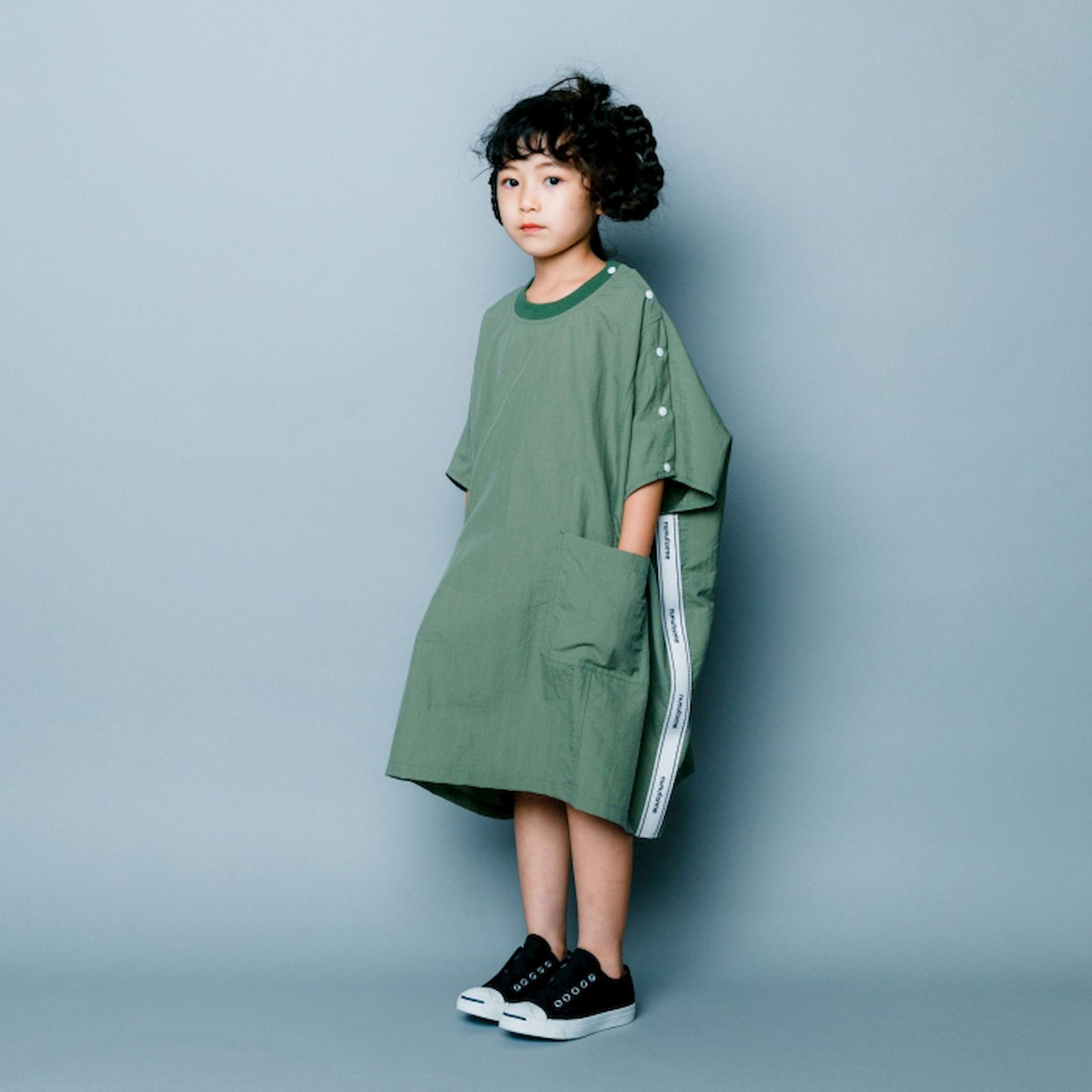 nunuformeヌヌフォルム】子供服 通販｜サイドテープワンピース(Khaki ...