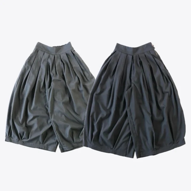 .
【NEW ARRIVAL】

harvesty_official 

▫️T/Rトロストレッチサーカスキュロット

color.charcoal gray/black

size.0・1

¥19,800(tax in)

バルーンシルエットで人気のキュロットパンツが
ポリエステルの素材になって新登場！！
素材はエッグパンツと同素材で
ポリエステルとレーヨン混なので
落ち感と上品な質感で綺麗めコーデにも◎
ウエスト後ろゴムなのでリラックス感もあります🦥🌱

167cm

📦WEB STORE OPEN🚚
blessofbless.lifeの
プロフィールのURLからチェック📱

営業時間 
10:30-18:30
水曜定休日

#松山セレクトショップ
#blessofbless
#ブレスオブブレス
#bless25aw
#ハーベスティ
#harvesty